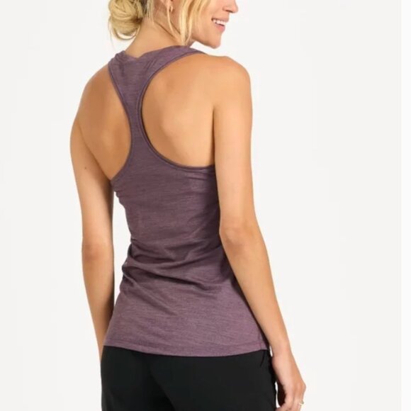 Vuori Lux Performance Tank - Picture 2 of 6